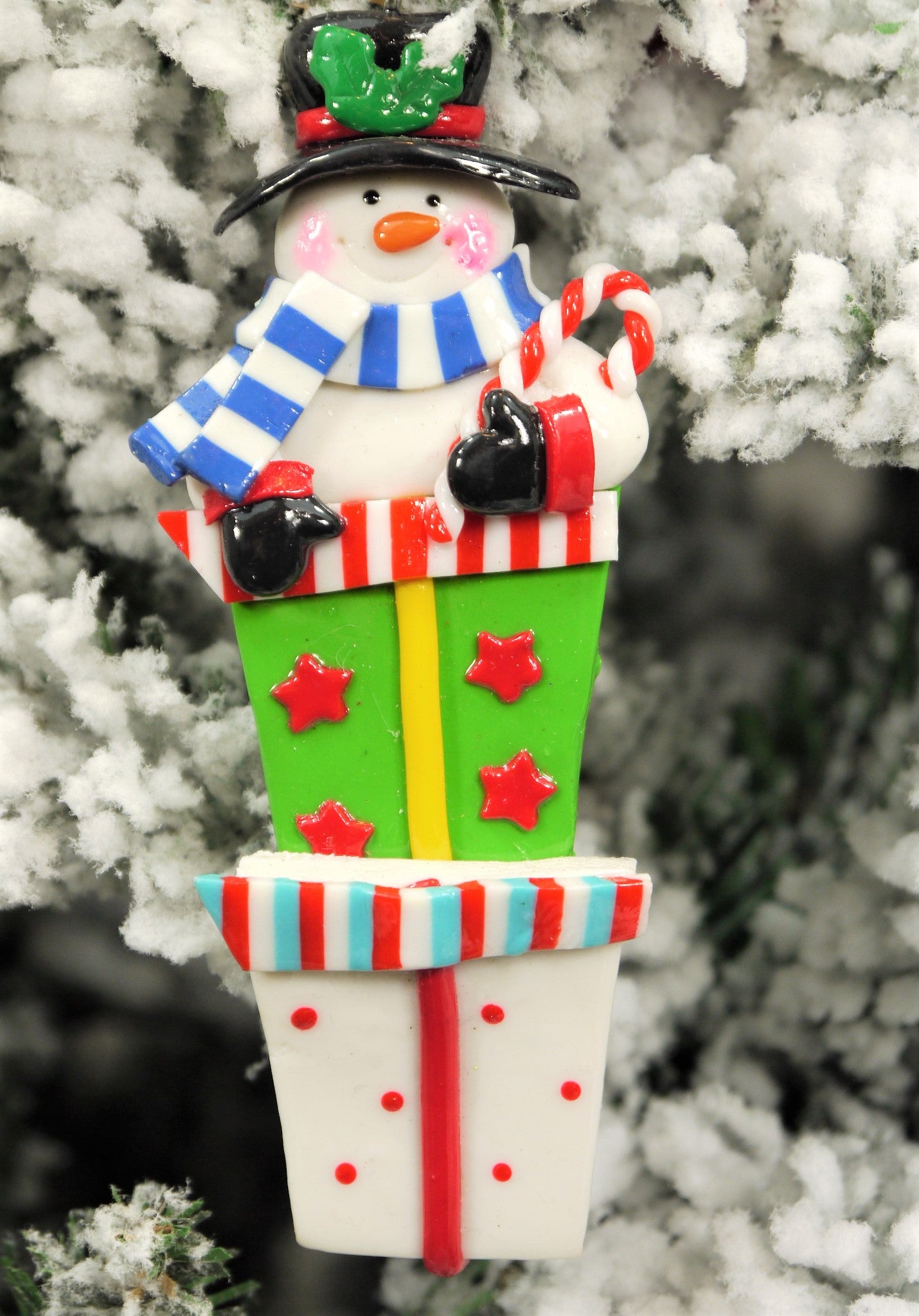 Snowman and Presents Christmas Ornament 12 cm (5")