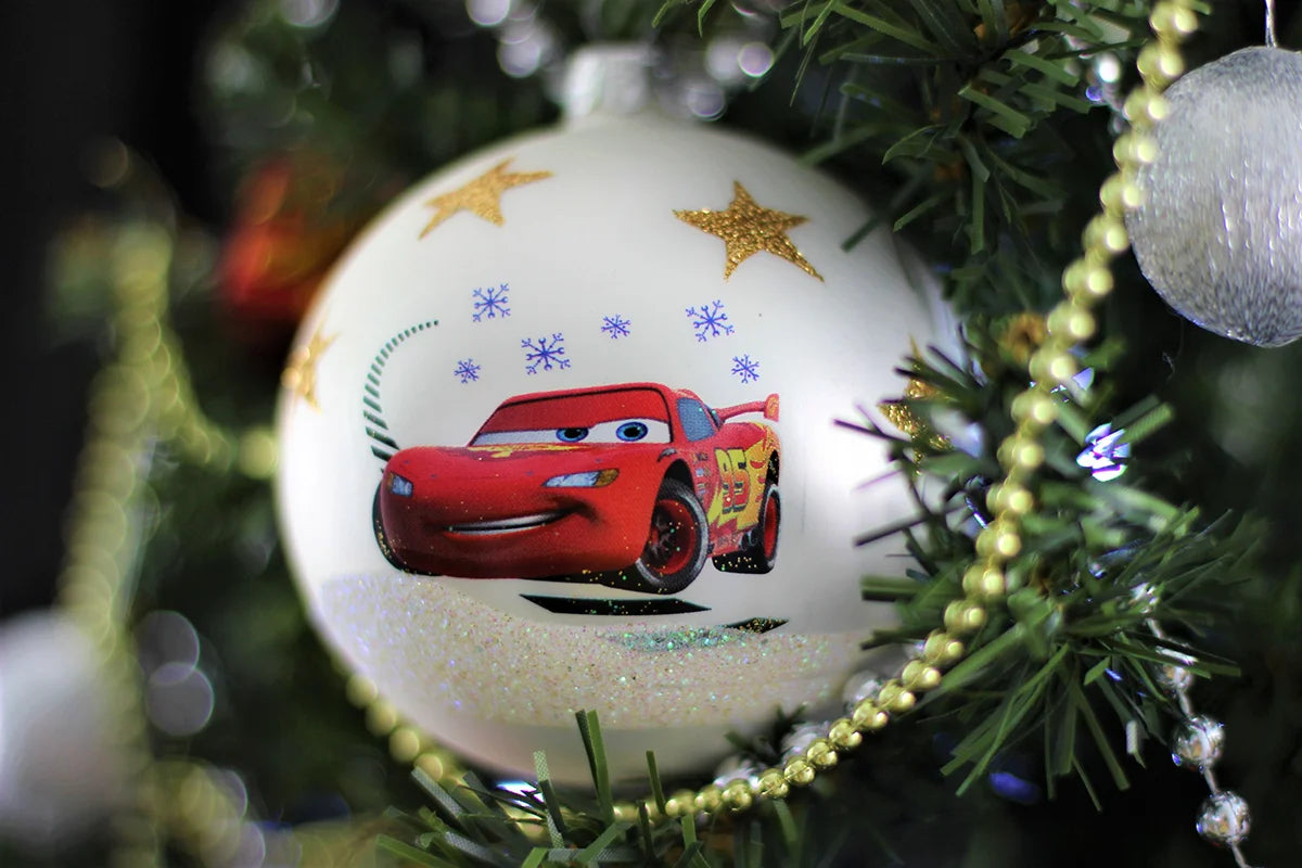 Disney Pixar Cars Christmas Glass Bauble – Lightning McQueen Design