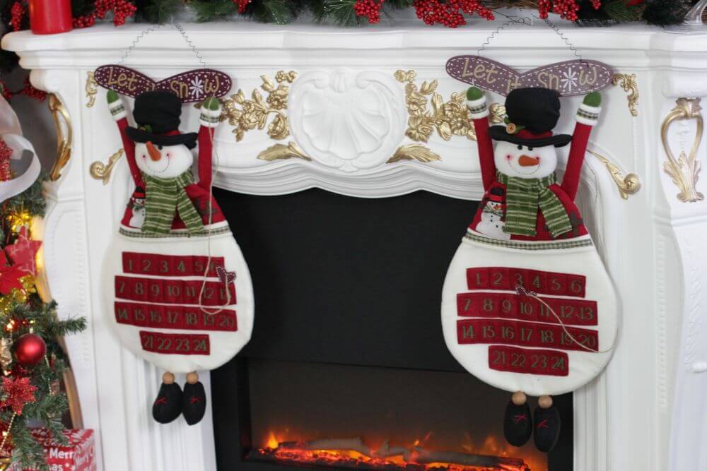 “Let It Snow” Snowman Advent Calendar Wall Hanging