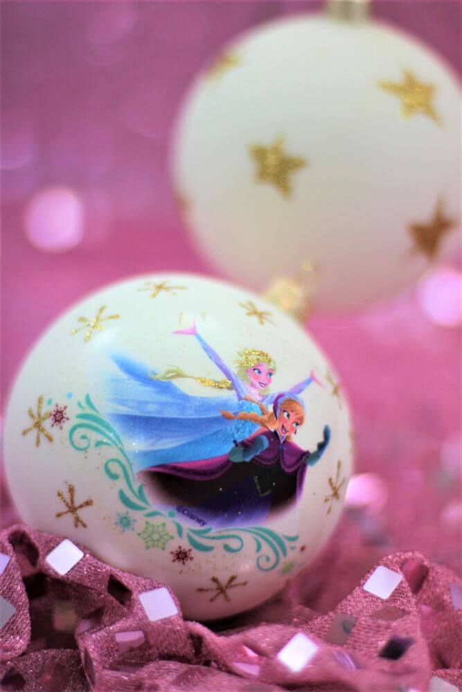 Disney Frozen Happy Elsa & Anna Christmas Bauble