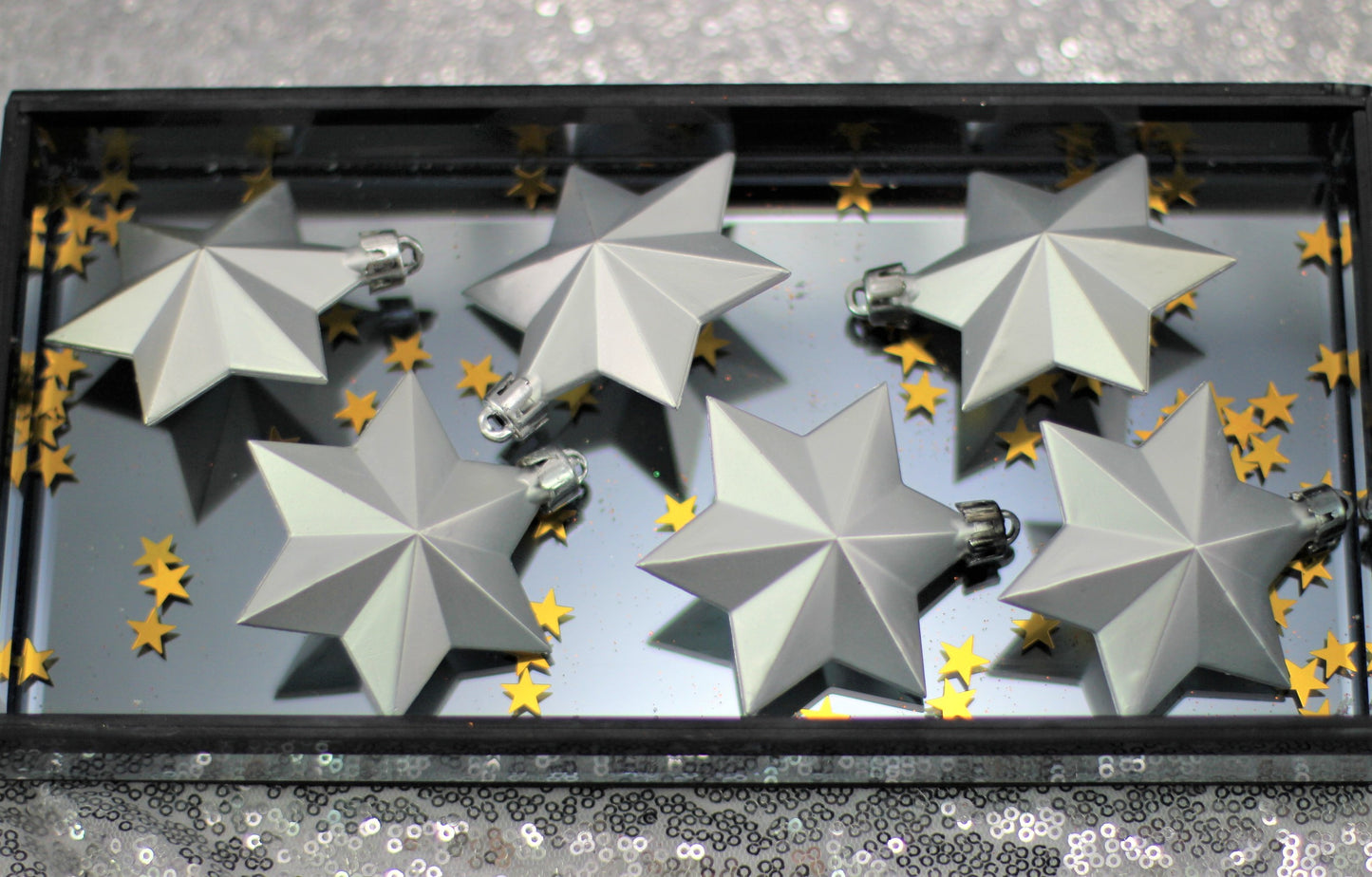 Set of 6 Christmas Stars Baubles – Silver Matt