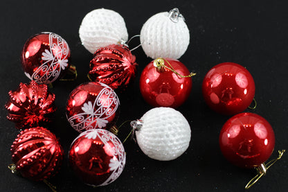 Assorted Set of 25 Red & White Christmas Tree Decorations