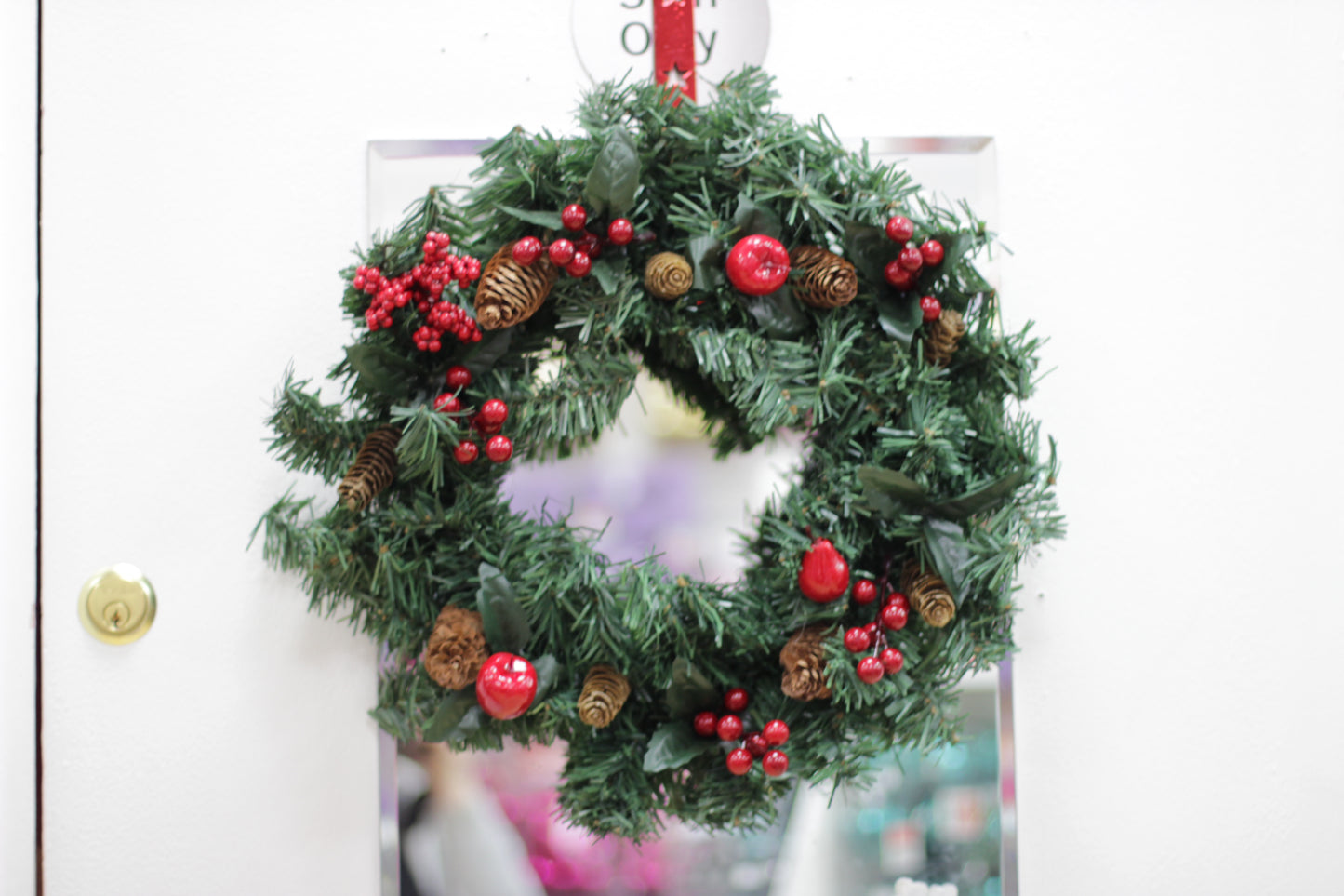 Apples and Berry Wreath