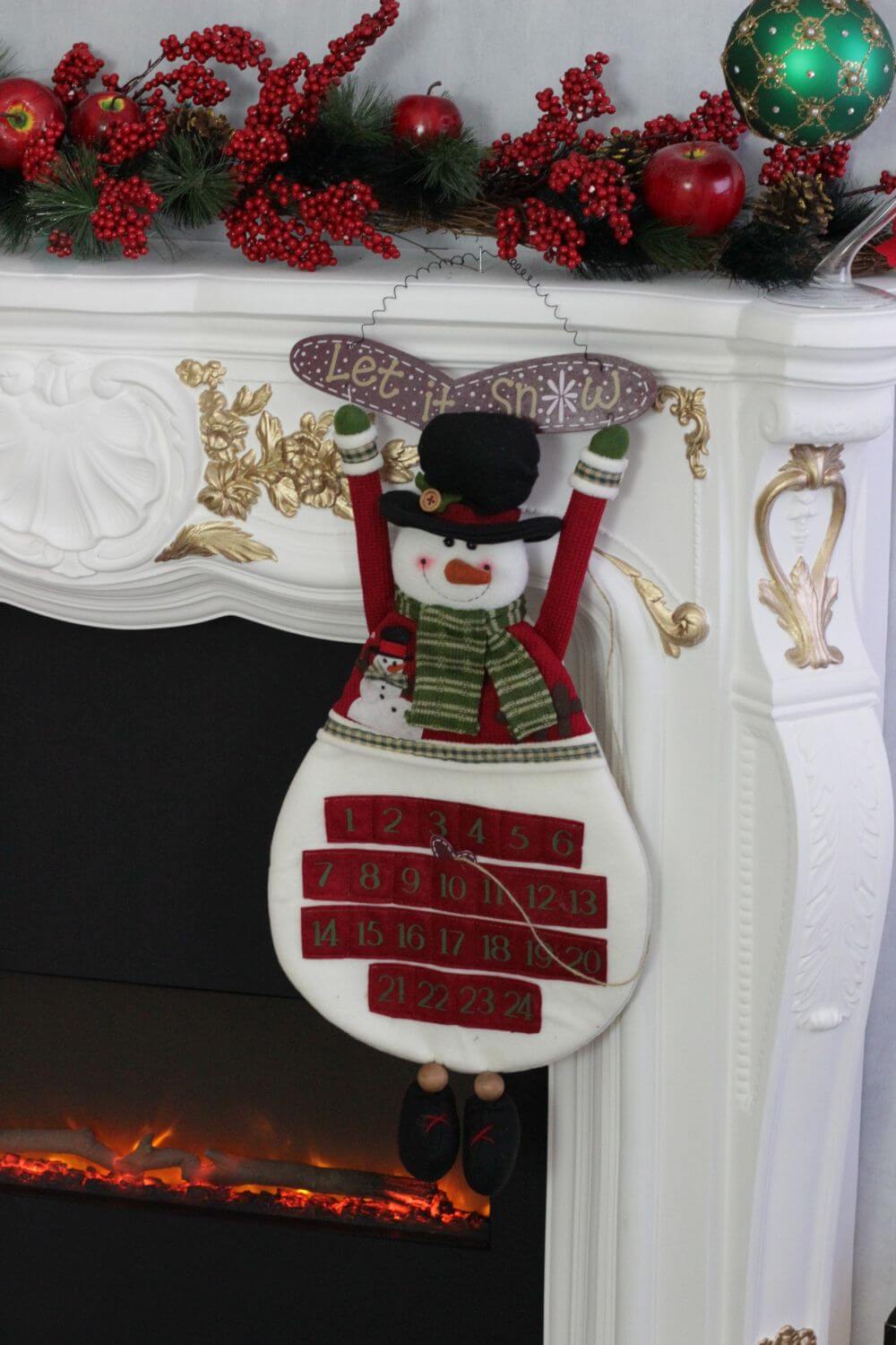 “Let It Snow” Snowman Advent Calendar Wall Hanging