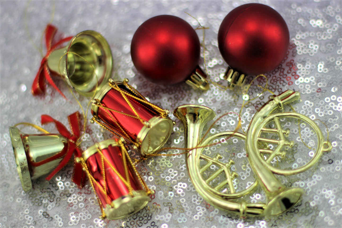 Red & Gold Mini Christmas Ornament Set 9 Pieces