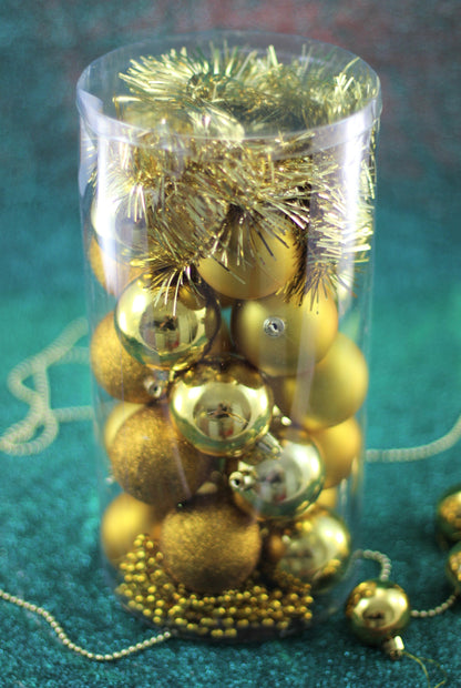 Set of 27 Gold Christmas Baubles