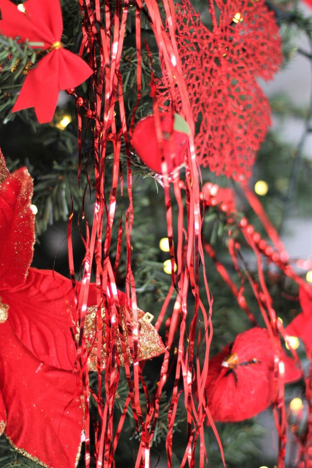 Red Lametta / Foil Tinsel