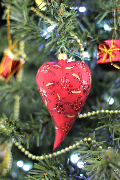 Red Matt Glass Heart Christmas Ornament With Flower Design 12 cm (5”)