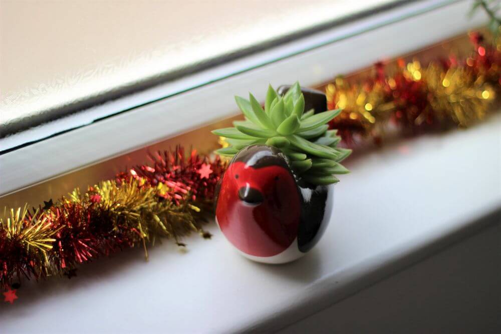 Gold Star Tinsel Garland